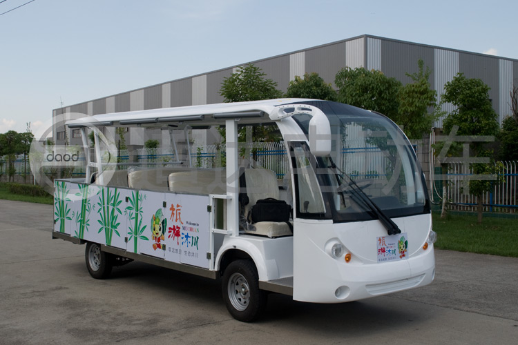 湖北宜昌道达智能景区摆渡车畅游初夏景区